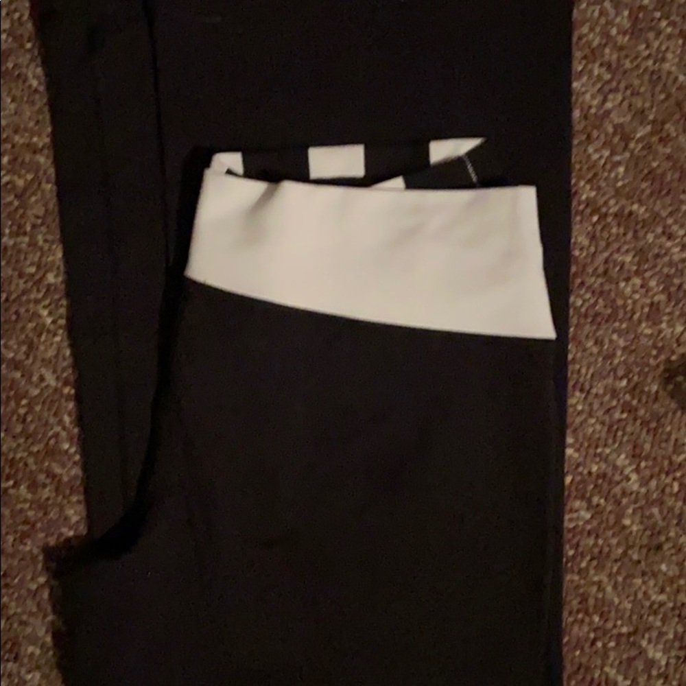 Lululemon pants.